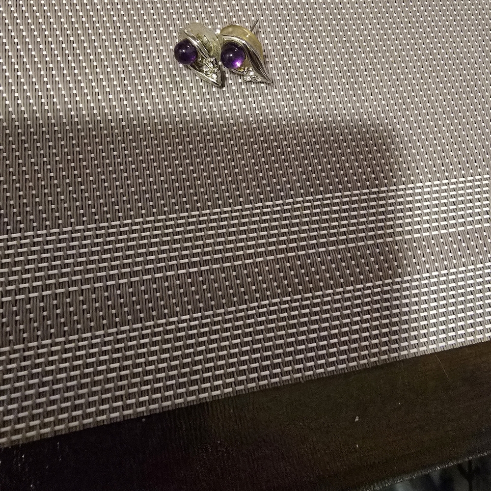 😎Silver Earrings with Amerhyst  Gemstone And White Crystals